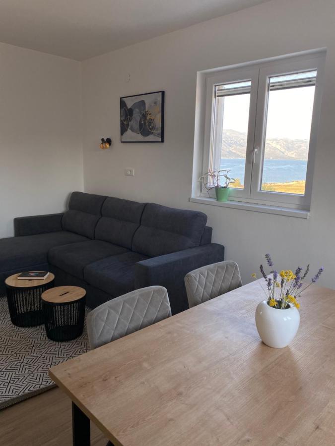 Apartments Rising Sun, Ražanac Екстериор снимка